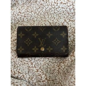 Louis Vuitton Monnaie Monogram wallet